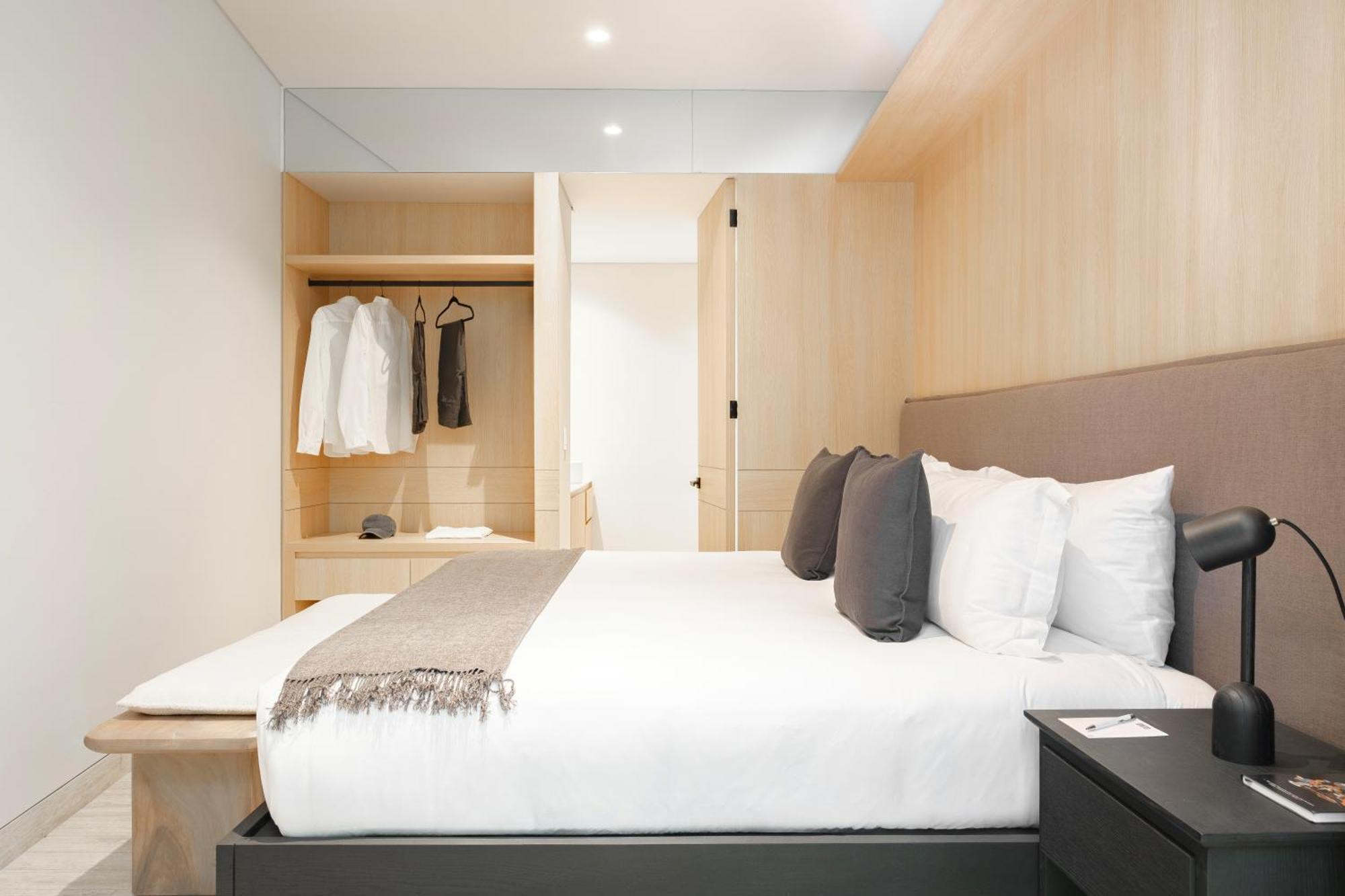 Onto Tonala Mexico City Room photo
